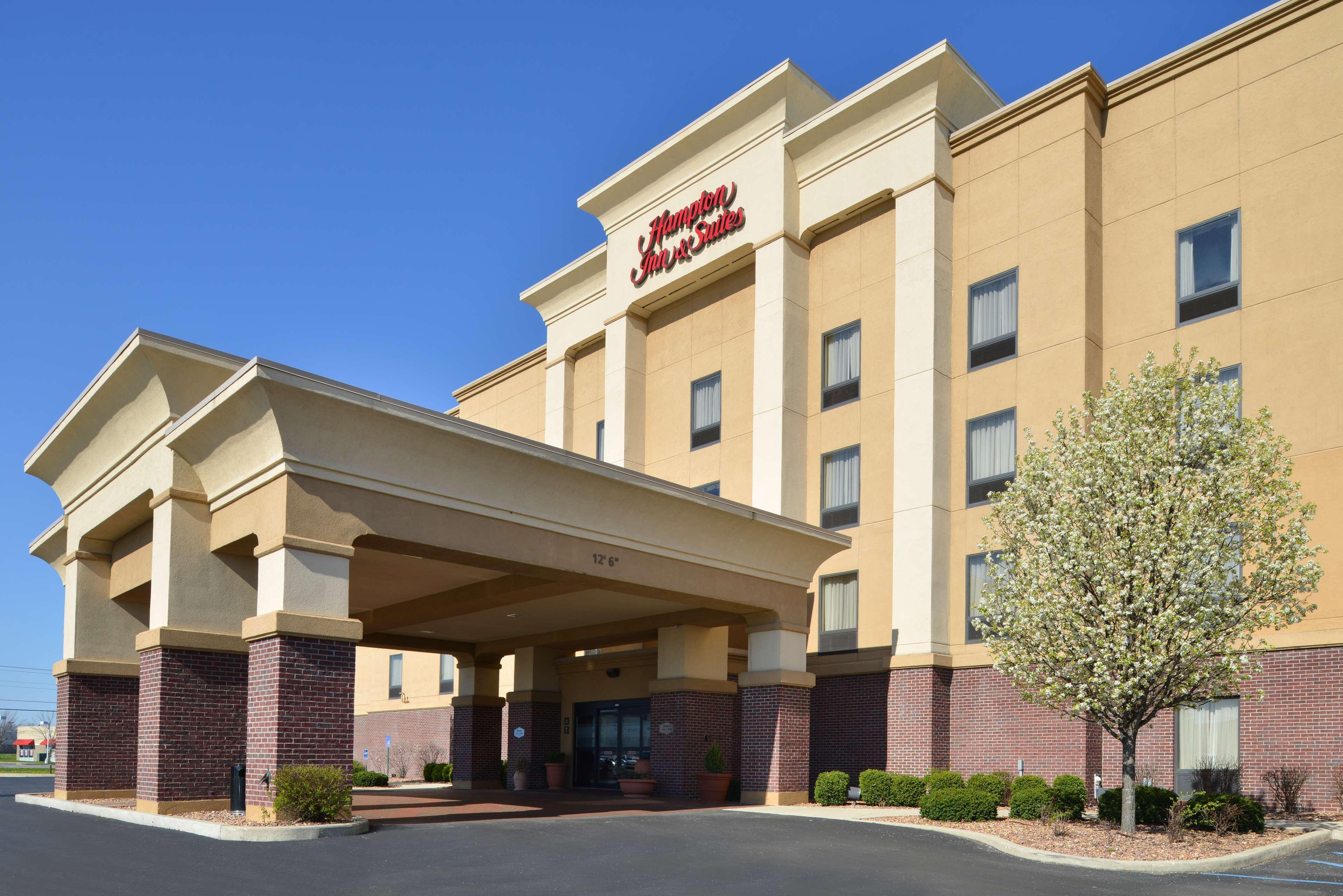 Hampton Inn & Suites Мънси Екстериор снимка
