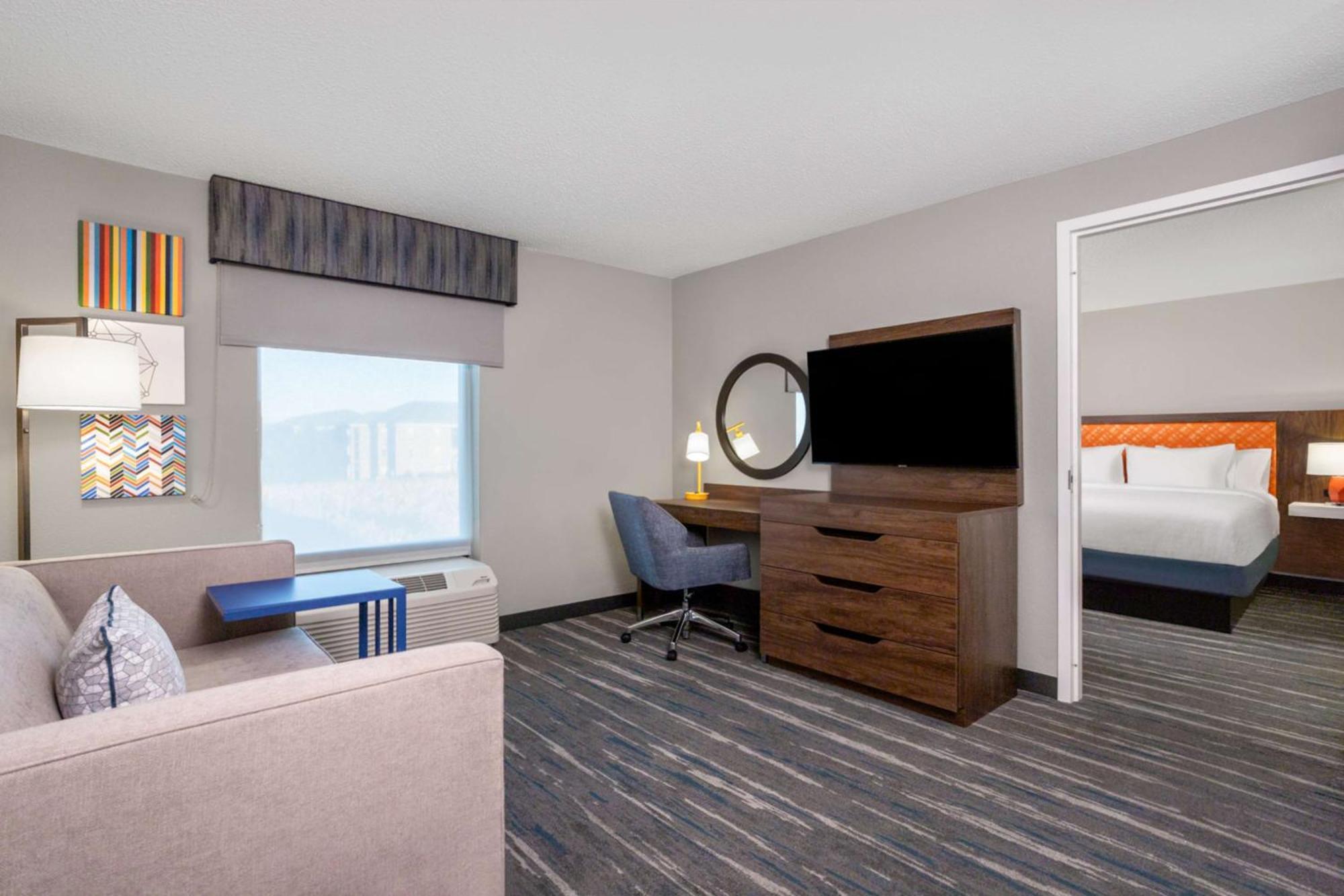 Hampton Inn & Suites Мънси Екстериор снимка